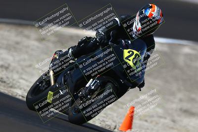 media/Sep-07-2025-CRA (Sun) [[6d6582c22b]]/Race 4/